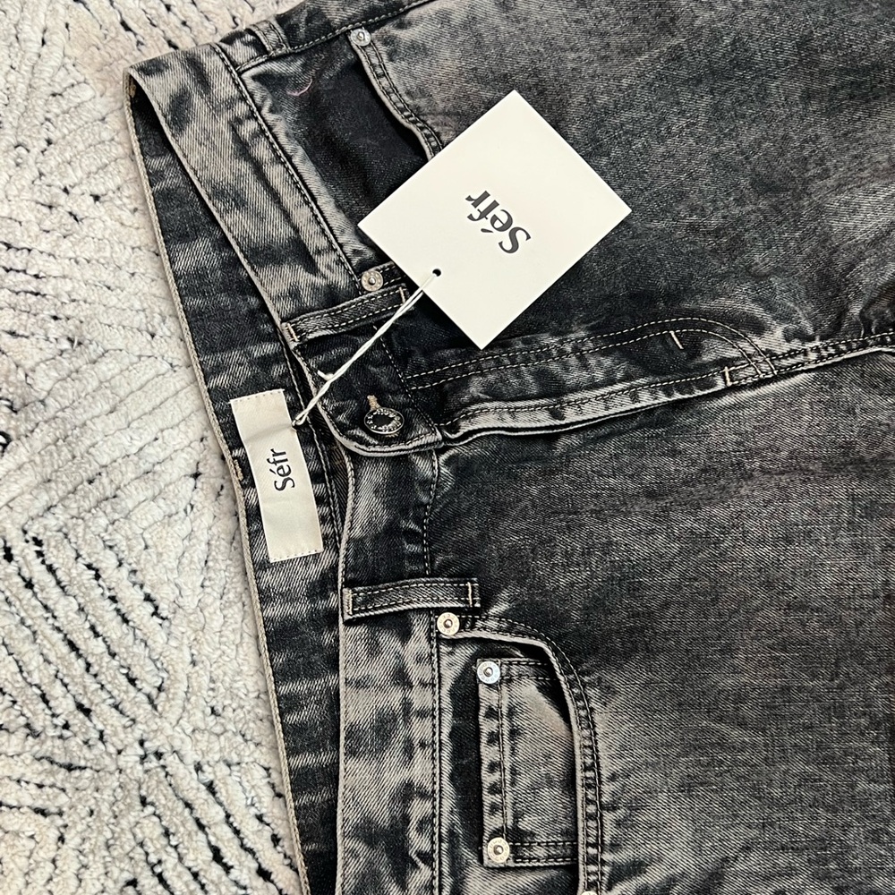 Séfr Straight-leg Jeans in a grey washed denim finish. Made in Italy 🇮🇹 - Picture 5 of 17